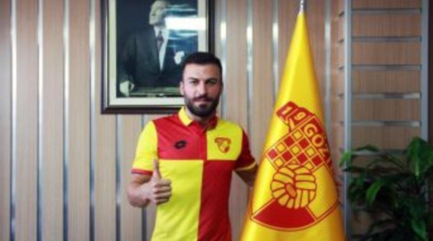 G&ouml;ztepe&rsquo;de 3. İmza