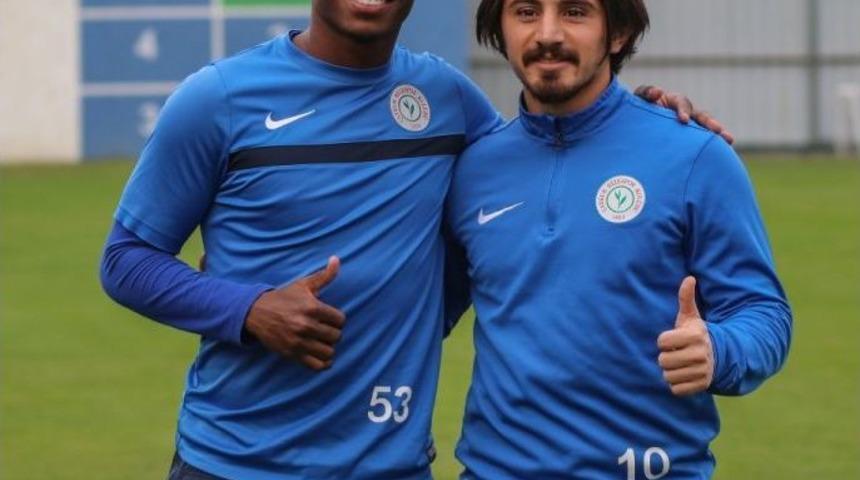 &Ccedil;aykur Rizespor&rsquo;da Futbolcular İnan&ccedil;lı Ve Mutlu