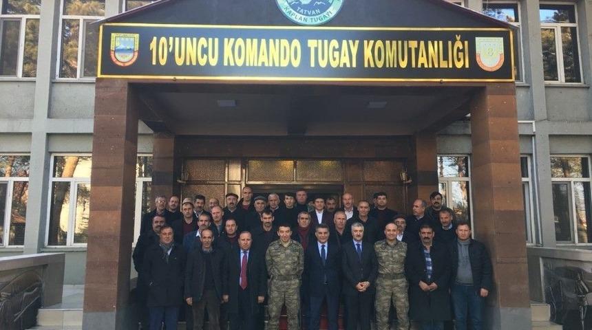 Kaymakam &Ouml;zkan Ve Muhtarlardan Komando Tugayı&rsquo;na &ldquo;başsağlığı&rdquo; Ziyaret