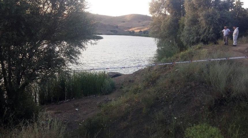 Başkent&rsquo;te G&ouml;lete D&uuml;şen &Ccedil;ocuk Boğularak Can Verdi