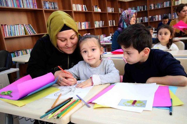 Bayraklı’nın Çocukları Oyun Grubunda Buluşuyor