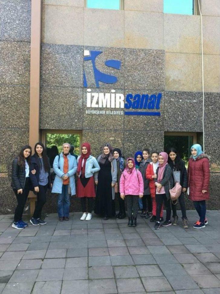 İmam Hatipli Öğrencilerden ’kent Şehrengizleri, İyilik Öncüleri’ Hareketi G4