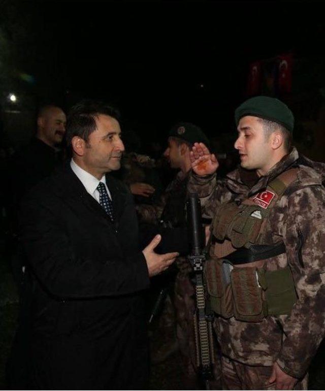 Mardin&rsquo;de Polis &Ouml;zel Harekat Timleri Afrin&rsquo;e Uğurlandı 2