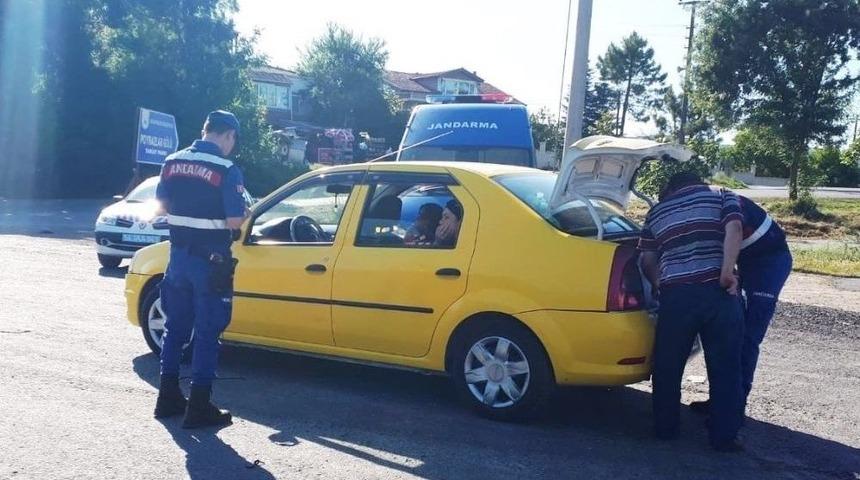 Jandarmanın Huzur Denetimlerinde Aranan 2 Kişi Yakalandı