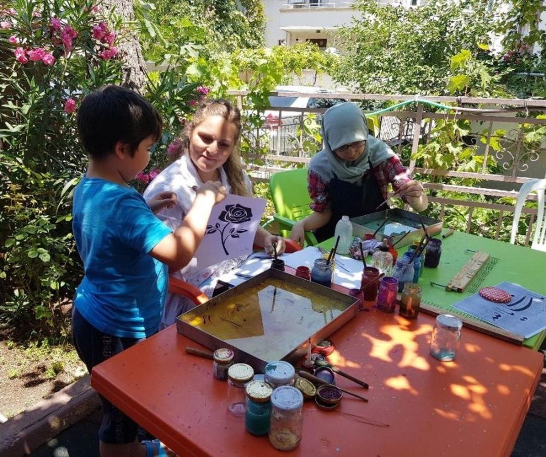 (&ouml;zel Haber) Ebru Sanatıyla Motive Oldular