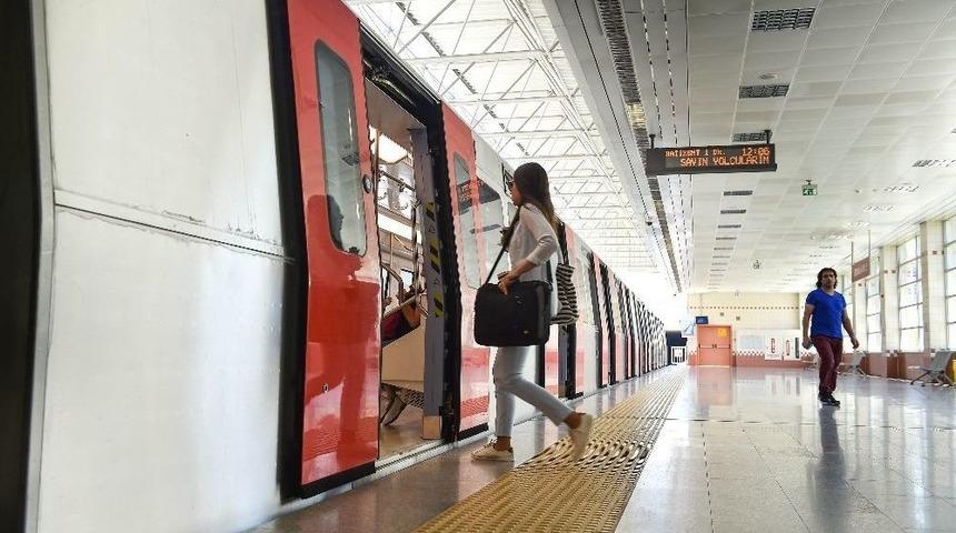 Başkentliler Aktarmasız Ulaşımdan Memnun