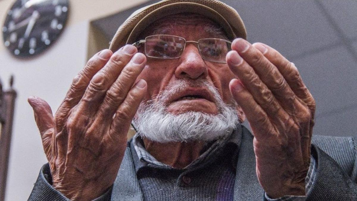 7&rsquo;den 70&rsquo;e Dualar Kahramanlar İ&ccedil;in