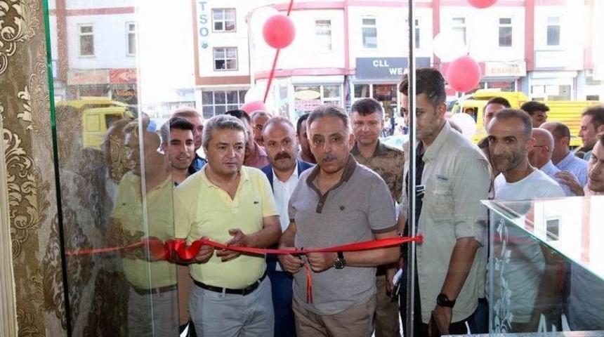 Akaroğlu Baklava Adlı İşyeri Hizmete Açıldı!