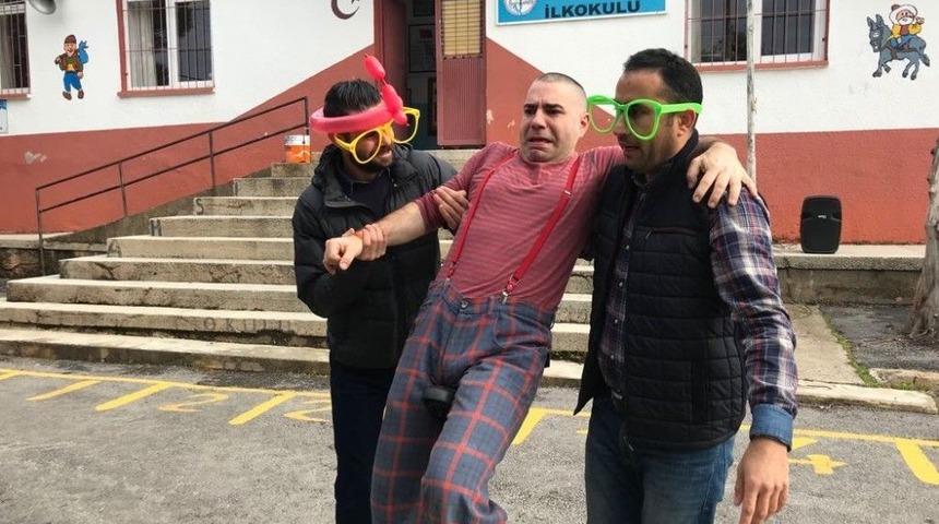 Belediye Tiyatrosu 45. K&ouml;ye Ulaştı