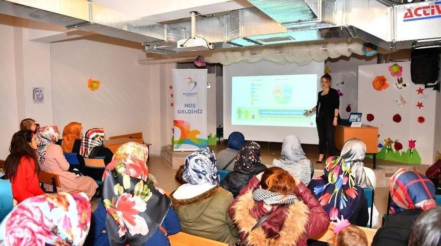 Beylikd&uuml;z&uuml;&rsquo;nde &ldquo;sağlıklı Besleniyorum&rdquo; Seminerleri Başladı