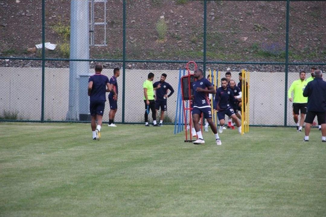 Mesut Bakkal: "emre Akbaba&rsquo;ya Şu Zamana Kadar Resmi Bir Teklif Yok"