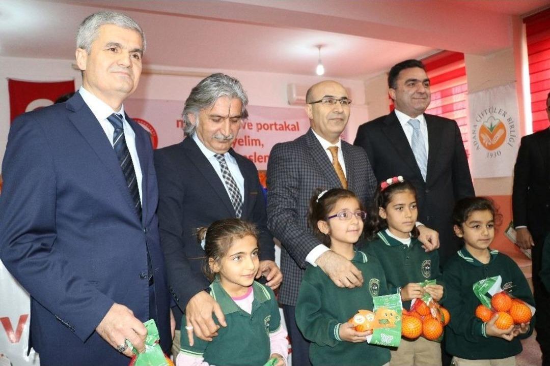 Adana&rsquo;da &Ouml;ğrencilere 6 Ton Narenciye Dağıtılacak