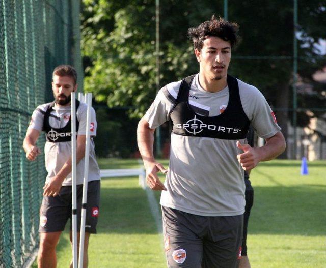 Adanaspor’da ’dünya Adanasporlular Günü’ Kutlandı