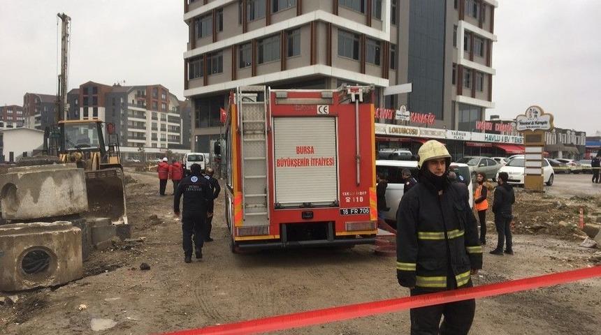 K&ouml;pr&uuml;l&uuml; Kavşak İnşaatında Ana Doğalgaz Borusunu Patlattılar, B&uuml;y&uuml;k Panik Aşandı