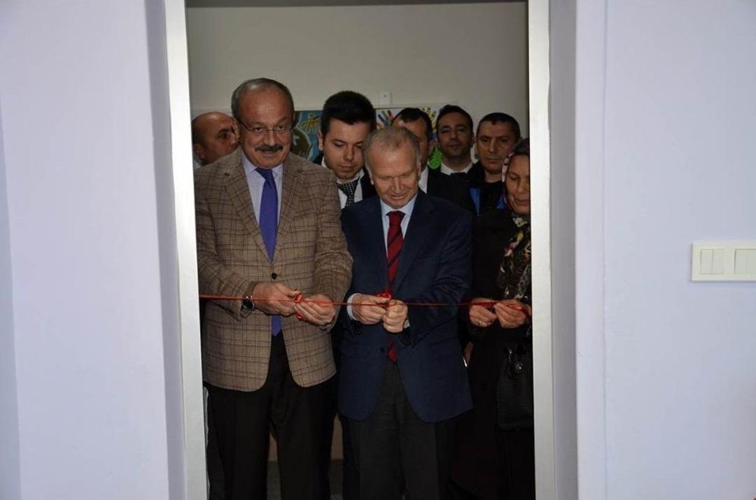 Şehidin Adına K&uuml;t&uuml;phane A&ccedil;ıldı