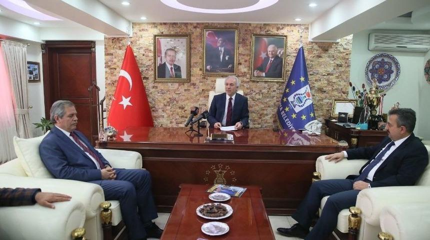 K&uuml;tahya&rsquo;da Belediye Ve İşkur İşbirliği