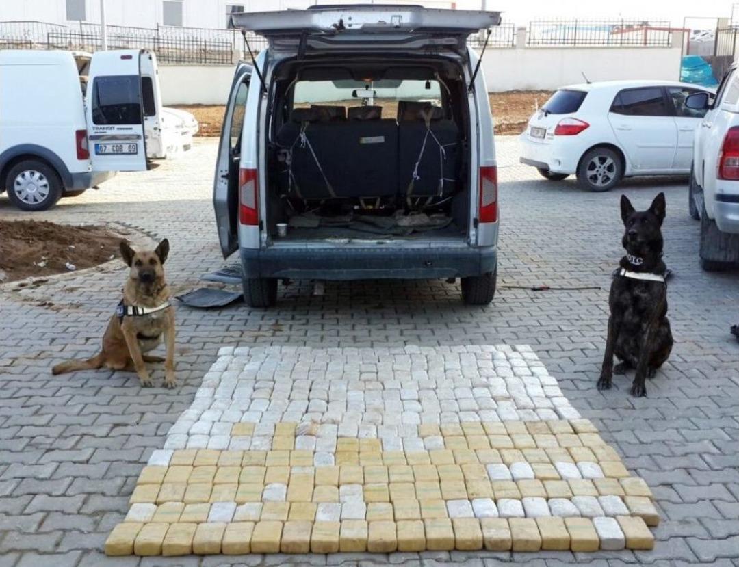 Van&rsquo;da 155 Kilo Eroin Ele Ge&ccedil;irildi