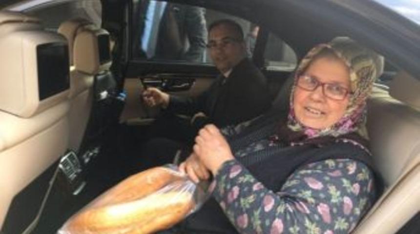 Vali &Ccedil;eber&rsquo;den Dar Gelirli Ailelere Ziyaret