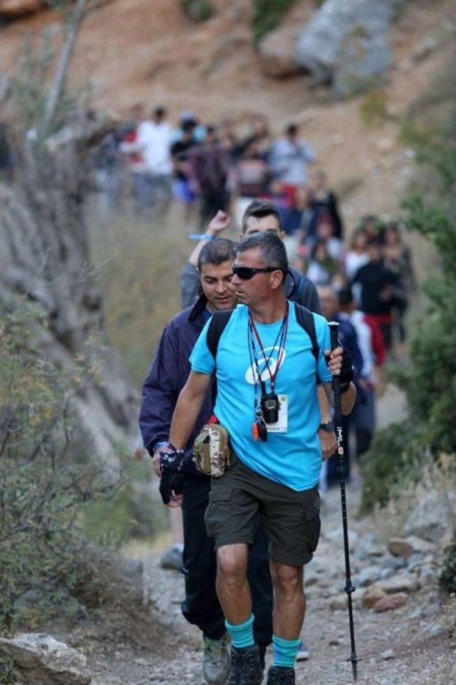 Bu Festivalde Telefon, Tablet Gibi Dijital &Uuml;r&uuml;nler Yasak 3