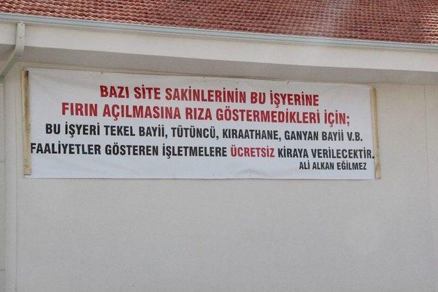 Site Sakinlerine Kızan Müteahhit, Dükkanı Ücretsiz Kiraya Verecek