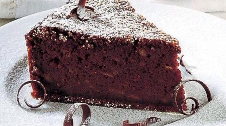 Bayat Ekmekli Çikolatalı Tatlı