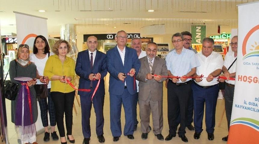 D&uuml;zce&rsquo;de Tarım Ve İnsan Konulu Fotoğraf Sergisinin A&ccedil;ılışı Ger&ccedil;ekleştirildi
