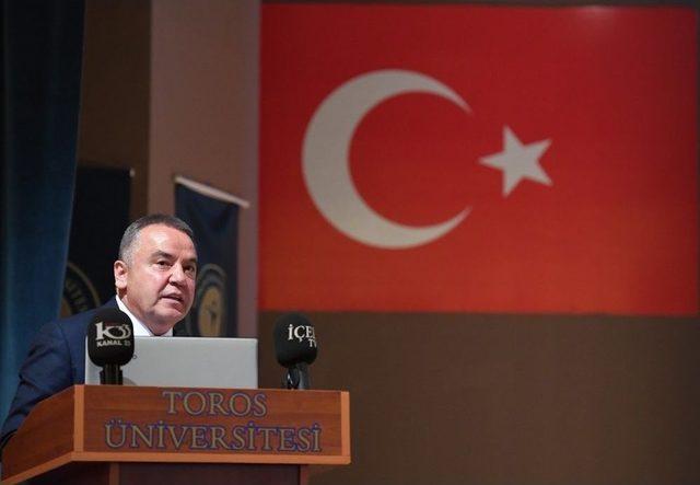 Başkan Böcek, Konyaaltı’nı Anlattı 1