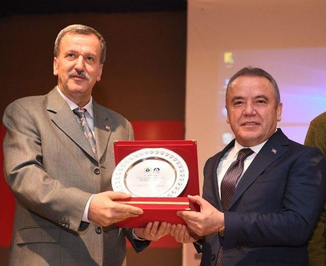 Başkan Böcek, Konyaaltı’nı Anlattı 2