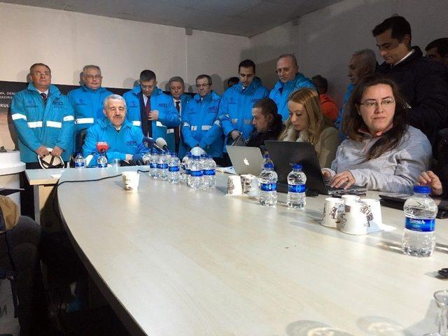 Bakan Arslan, K&uuml;&ccedil;&uuml;k &Ccedil;amlıca Tv-radyo Kulesi&rsquo;nde İncelemelerde Bulundu 2