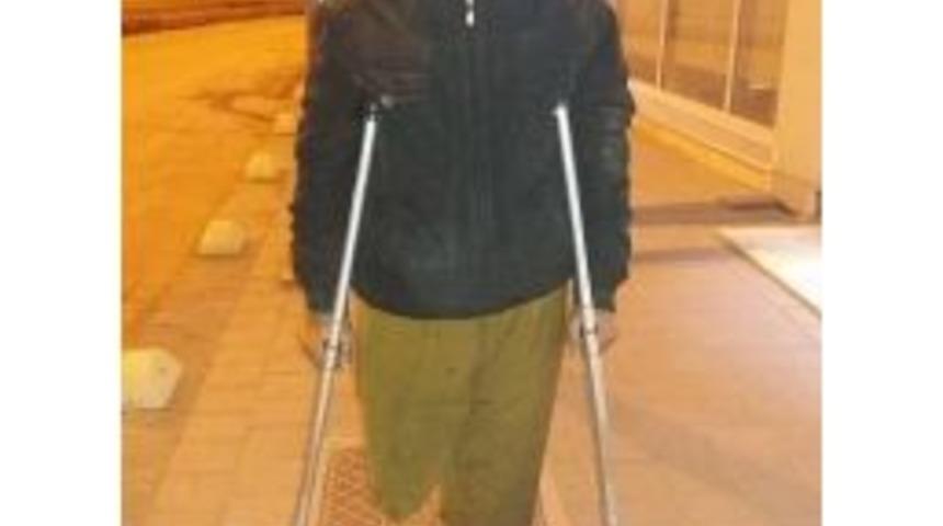 Sokakta Yaşayan Engelli Vatandaşa Vali&rsquo;den Yardım Eli