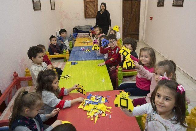 &Ccedil;ocuklar Yeteneklerini Keşfediyor 1