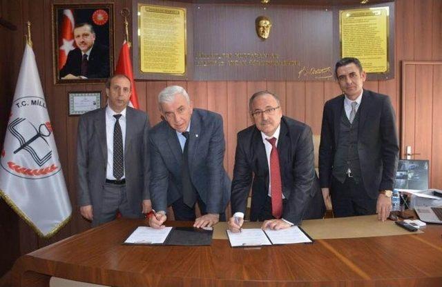 Fen Lisesinin Teslimi Yapıldı 1