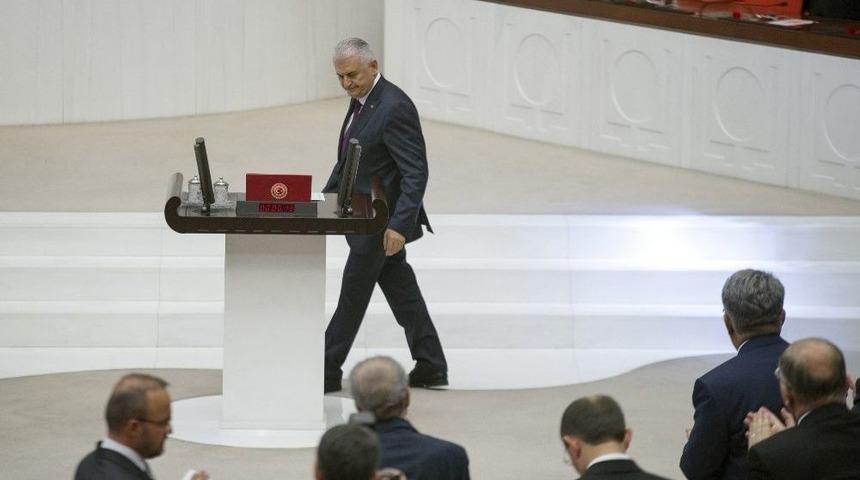 Başbakan Yıldırım, Yemin Etti