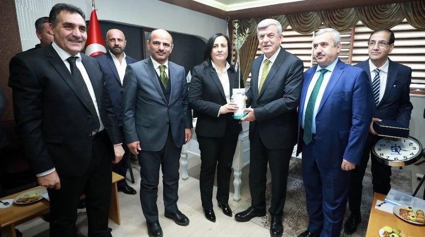 Başkan Karaosmanoğlu, Stk Ziyaretinde Bulundu