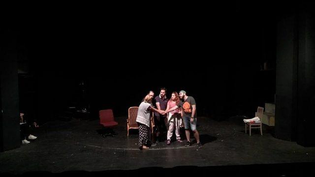 "bu İşte Kahkaha Var" Kırdı Ge&ccedil;irdi 1