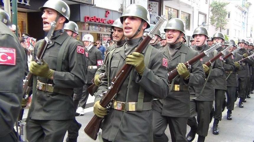 Mehmet&ccedil;ikler Şehitler &Ouml;lmez Vatan B&ouml;l&uuml;nmez Diyerek Sokakları İnletti