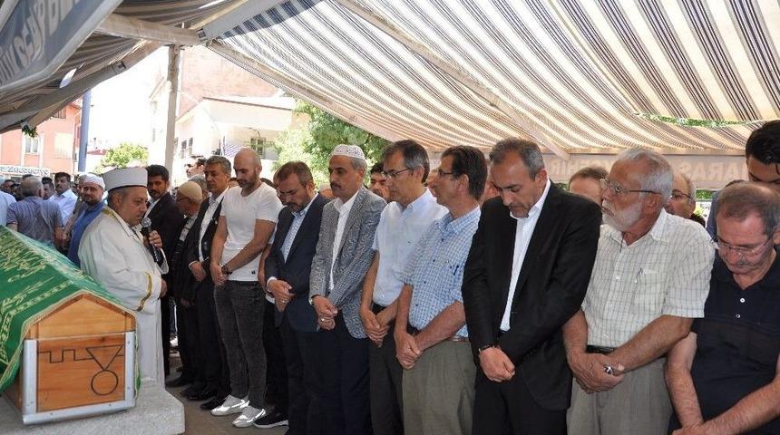 Ak Parti Genel Başkan Yardımcısı &Uuml;nal&rsquo;ın Acı G&uuml;n&uuml;