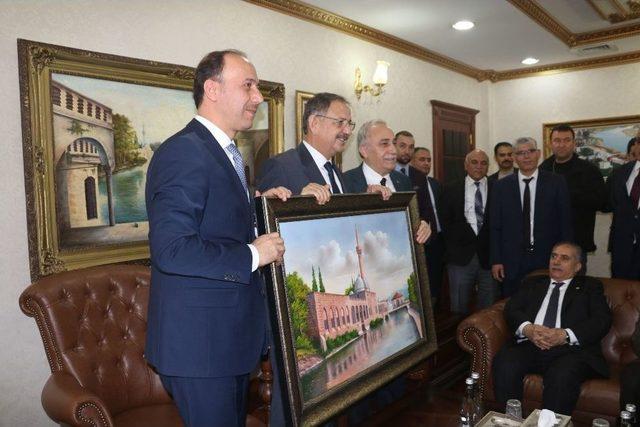 &Ccedil;evre Ve Şehircilik Bakanı Mehmet &Ouml;zhaseki: 3