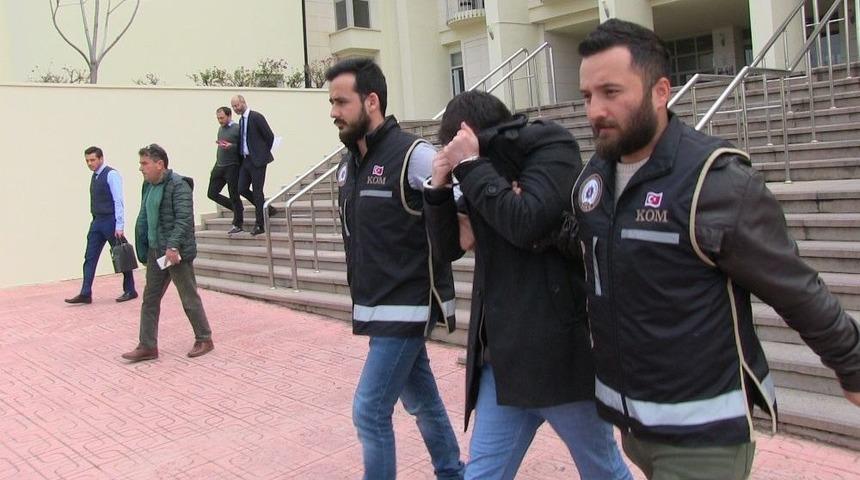 Fet&ouml;&rsquo;den Aranan Eski Trt Yapımcısı Bodrum&rsquo;da Yakalandı