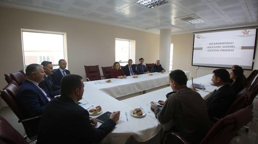 Dezavantajlı Ailelere Destek Projesi Toplantıları Devam Ediyor