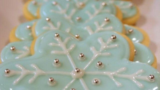 Kar Tanesi Şekerli Kurabiye