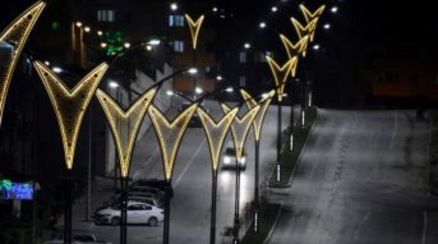 Aliağa Belediyesi Aydınlatma Direği Ve Armat&uuml;r&uuml; Alacak