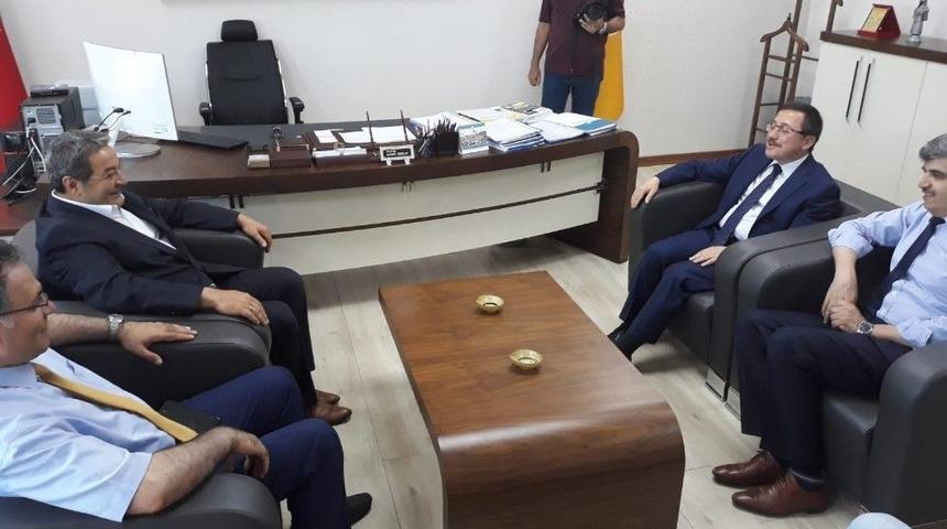 Fendoğlu&rsquo;ndan &Uuml;niversiteye Destek S&ouml;z&uuml;