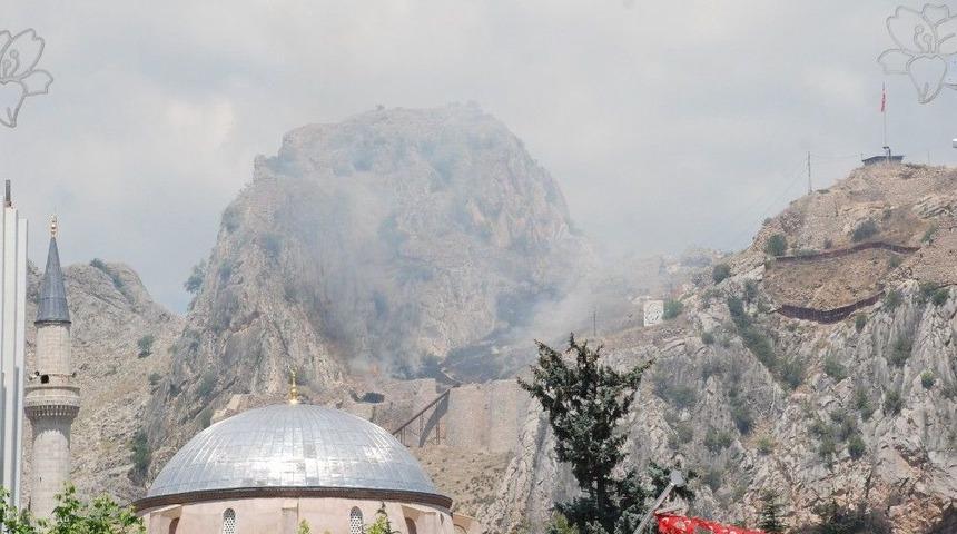 Tokat Kalesinde Yangın