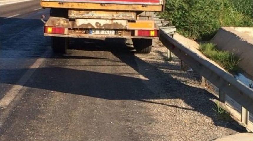 Milas- S&ouml;ke Yolundaki Kaza Ucuz Atlatıldı