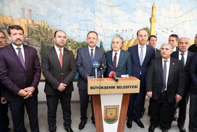 Bakan Özhaseki Şanlıurfa’daki Belediyeciliği Takdir Etti