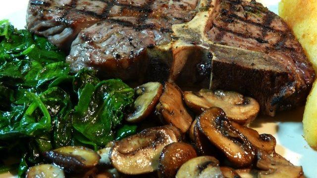 Ispanaklı ve Mantarlı Bonfile