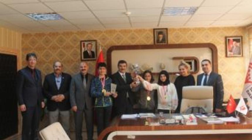 Kayak Eğitim Kampı Ve Şampiyonası D&uuml;zenlendi