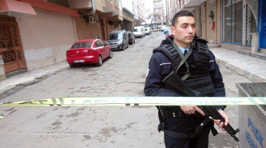 Pendik&rsquo;te Bir Şahıs Boşanmakta Olduğu Eşi Ve Eşinin Oğlu İle Baldızını Vurdu