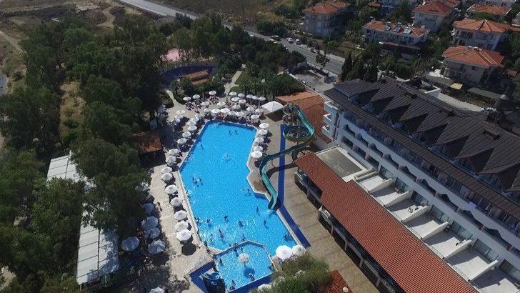8 Yaşındaki Çocuk Otel Havuzunda Boğuldu G2